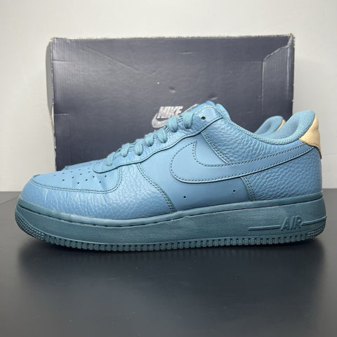 Size 10 - Nike Air Force 1 '07 LV8 Low Smokey Blue