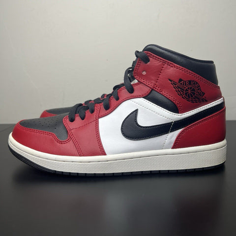 Size 9 - Jordan 1 Mid Chicago Black Toe 2020