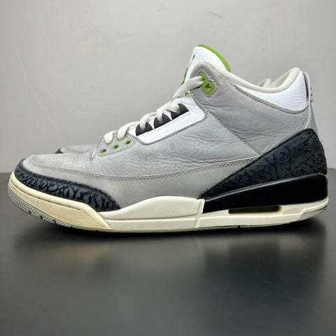 Size 11 - Jordan 3 Retro Chlorophyll 2018